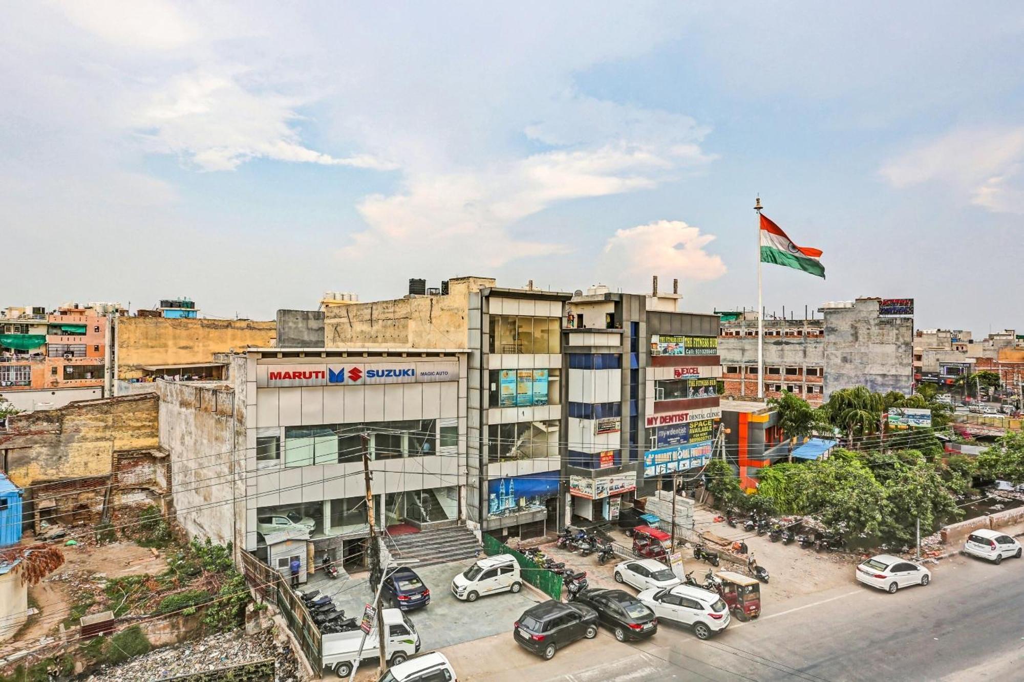 Hotel O Imperial Residency Near Dashrath Puri Metro Station New Delhi Exterior foto